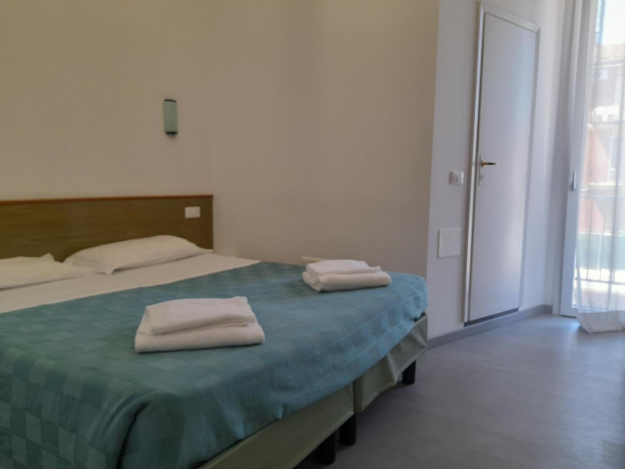 Otello Hotel Punta Marina