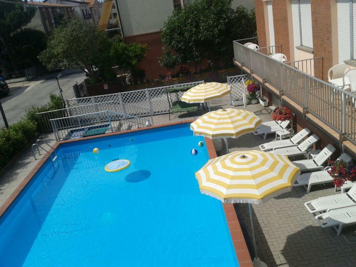 Otello 3* Punta Marina